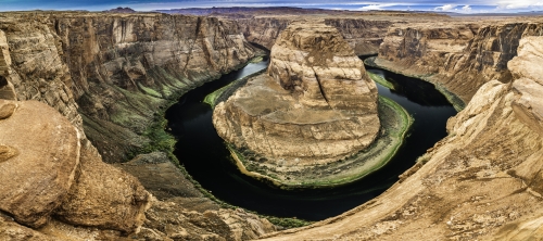 Horseshoe-Bend-in-the-Colorado-River