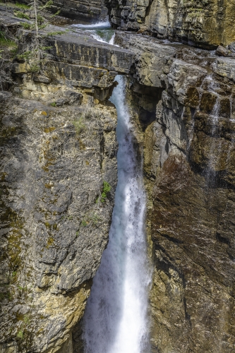 Johnston-Canyon-Upper-Falls-4