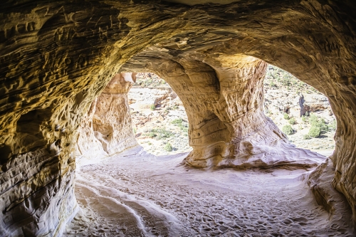 Sand-Caves