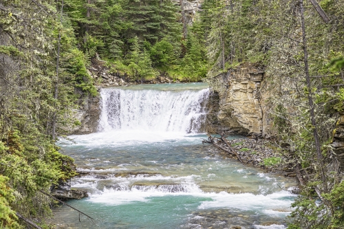 Waterfall-In-Glacier-NP-3